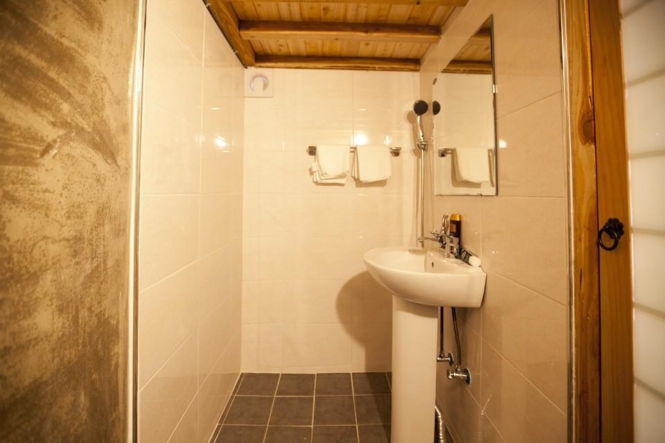 Ohnewwall Guesthouse Jeonju Ngoại thất bức ảnh