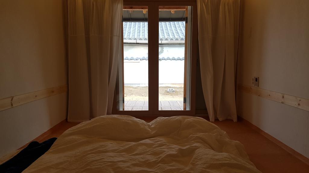Ohnewwall Guesthouse Jeonju Ngoại thất bức ảnh