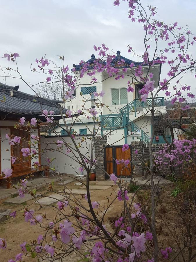 Ohnewwall Guesthouse Jeonju Ngoại thất bức ảnh