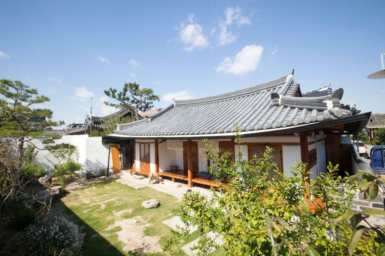 Ohnewwall Guesthouse Jeonju Ngoại thất bức ảnh